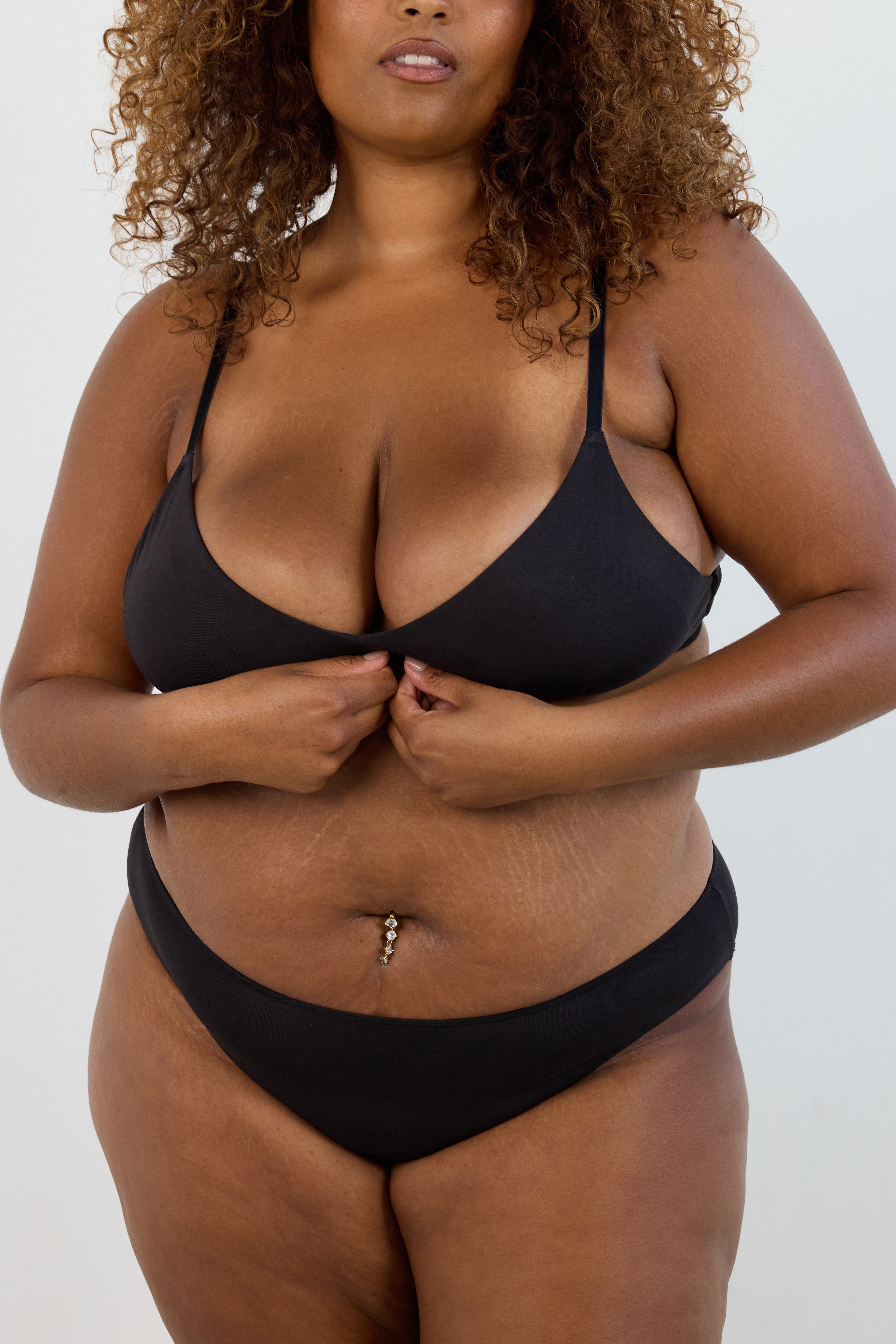 Triangle Bra in Black